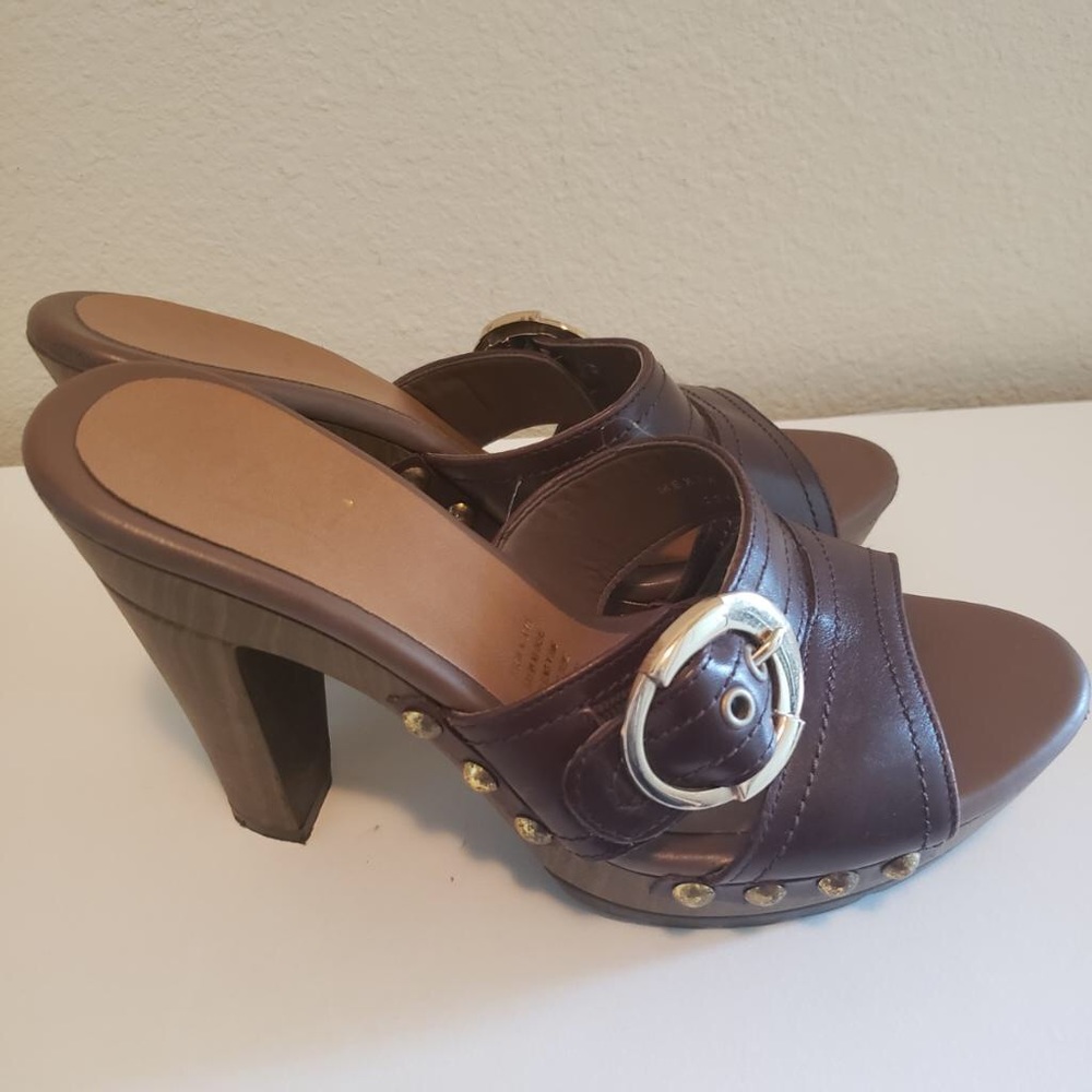 NWOT Flexi heels